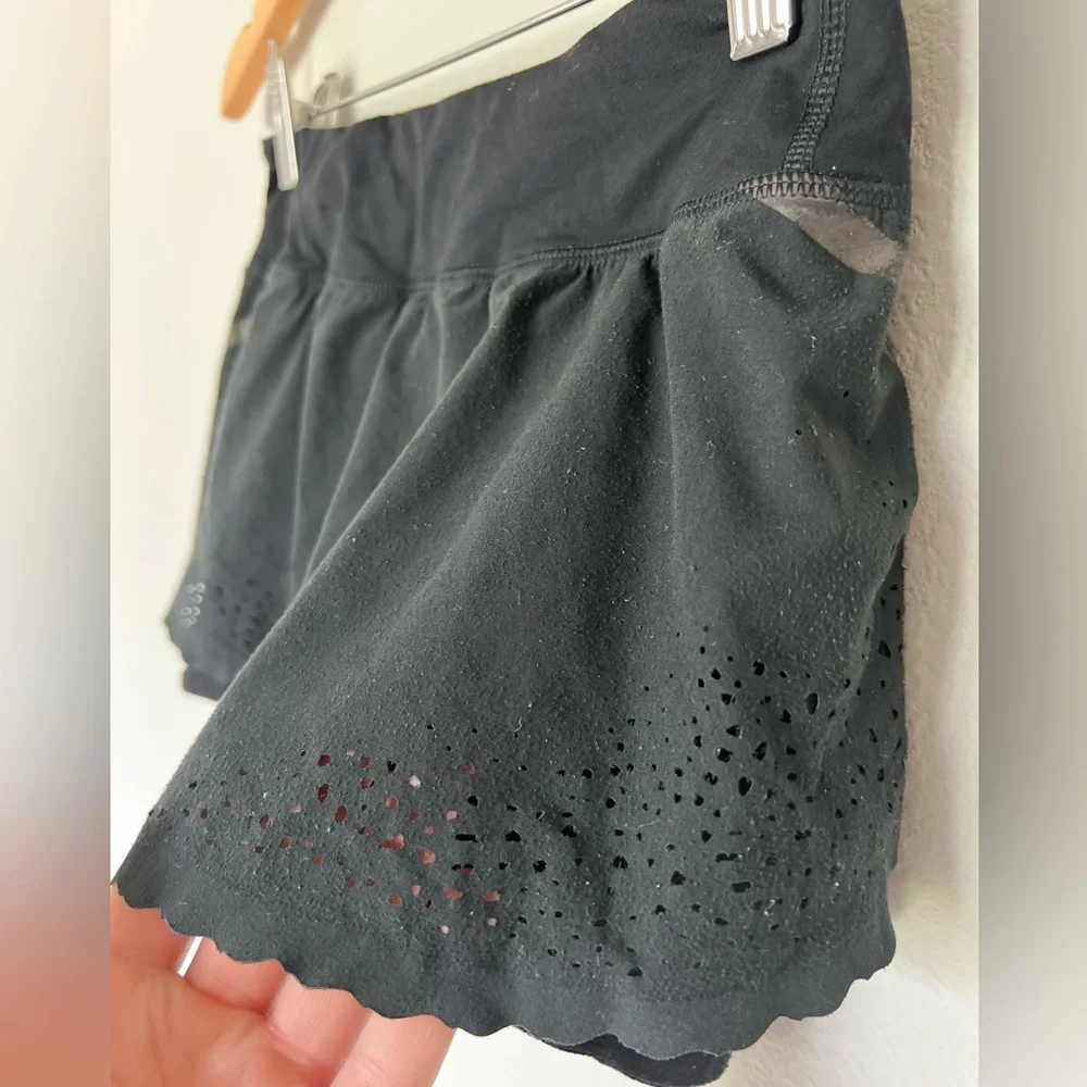 Lululemon Tennis RunLight As Air Skirt lined with Shorts Black_7